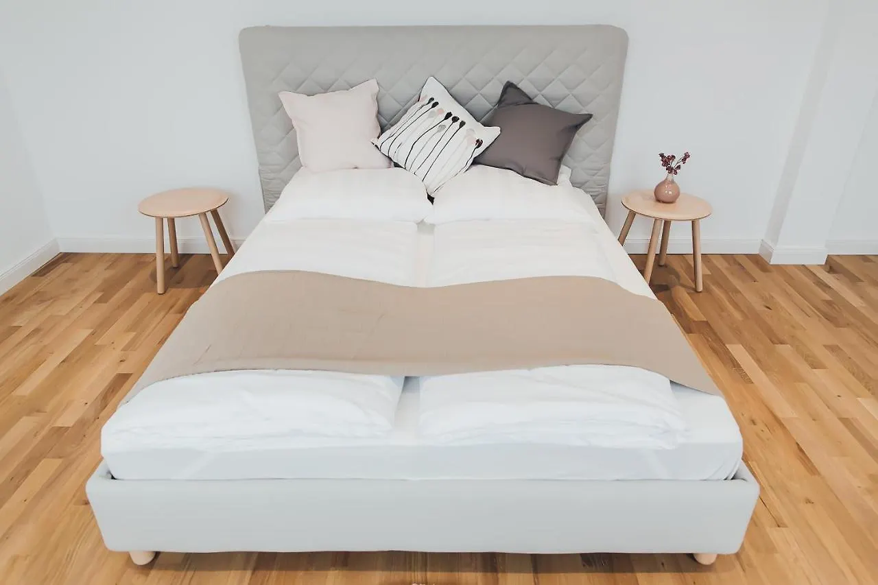 Louis & Louise Penthouse I Digital Check In Aparthotel Bremen Germany